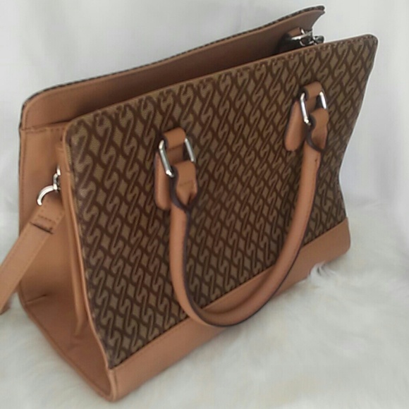 Nine West " brand new" handbag - Picture 7 of 8